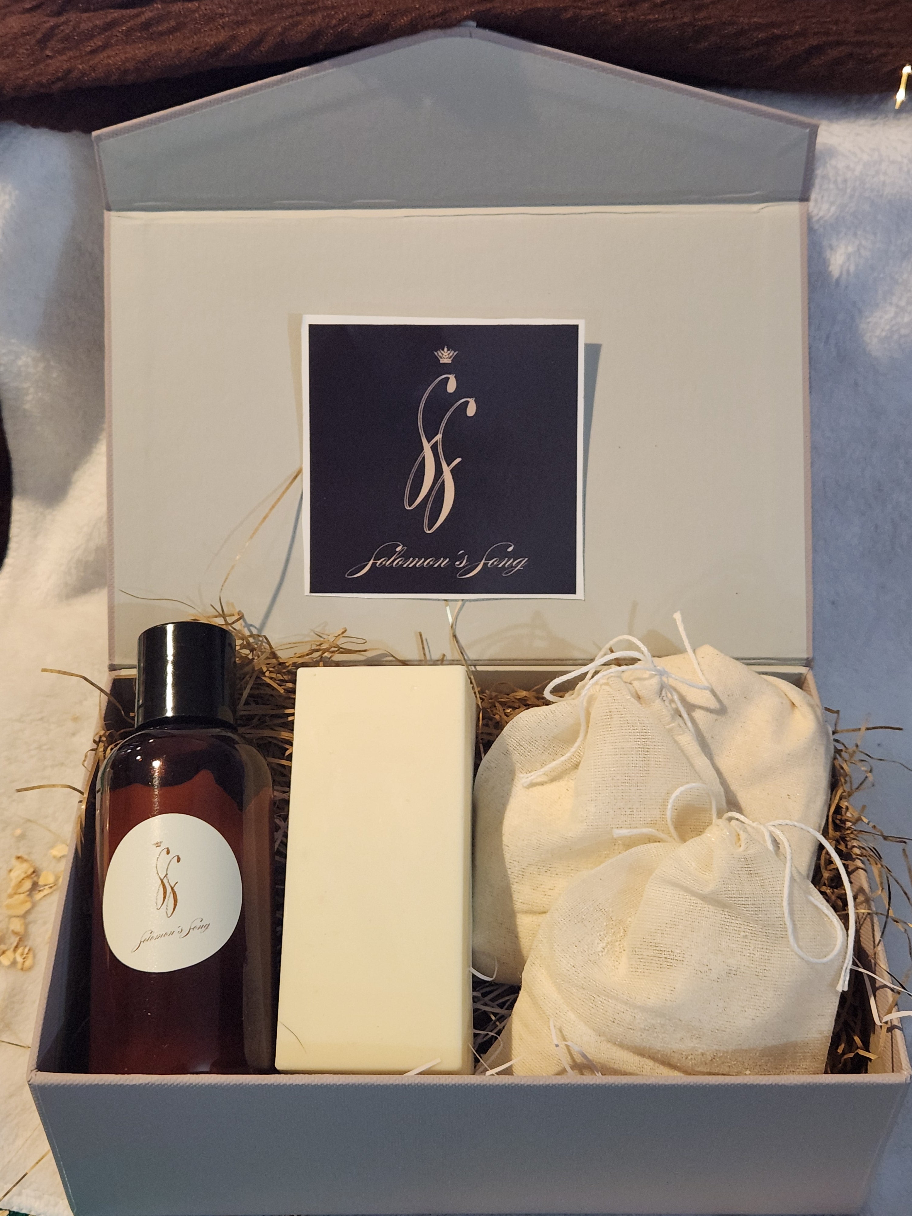 Adoration Luxury Gift Set